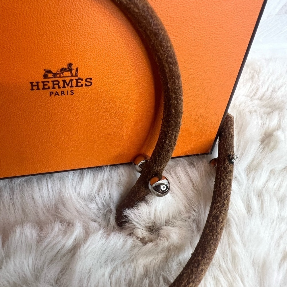 HERMES LEATHER BANGLE UNISEX BRACELET WITH BOX - Picture 11 of 15